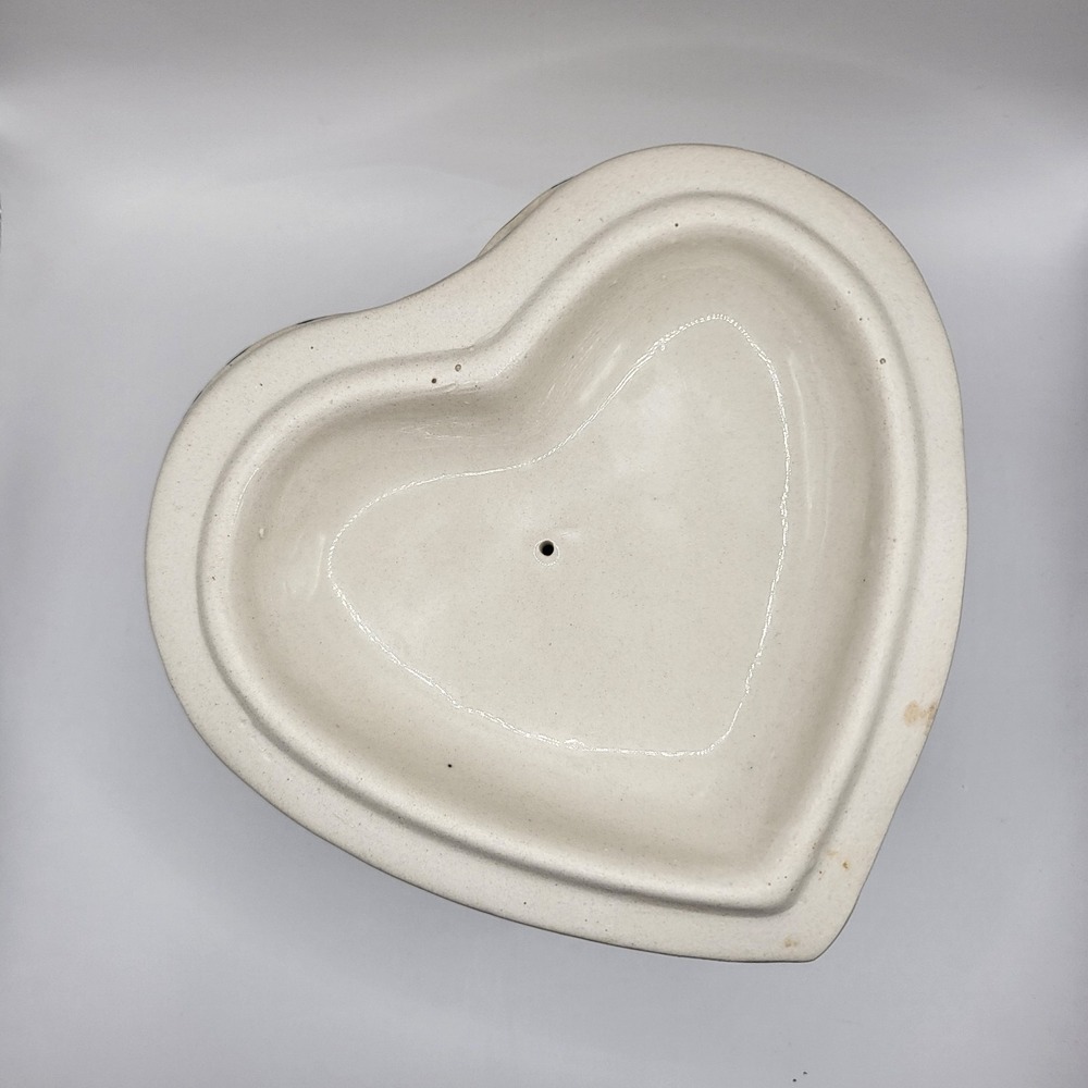 Vintage Heart Shaped Trinket Box Blue White Ceramic Spongeware Lid - Picture 8 of 9